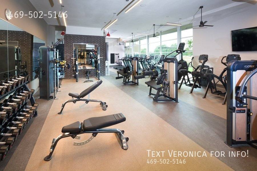 Apartment for rent at 6080 Water St, Plano, TX 75024