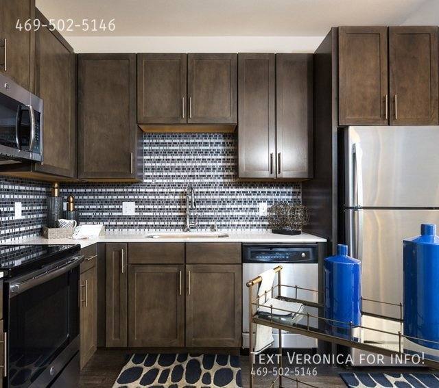 Apartment for rent at 6080 Water St, Plano, TX 75024