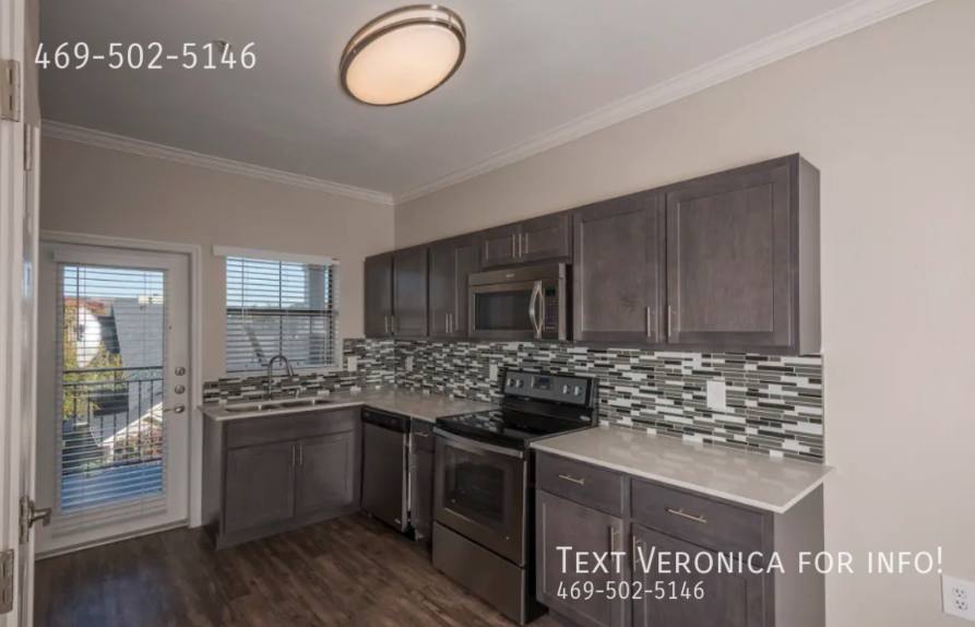 Apartment for rent at 4701 Preston Park Blvd, Plano, TX 75093