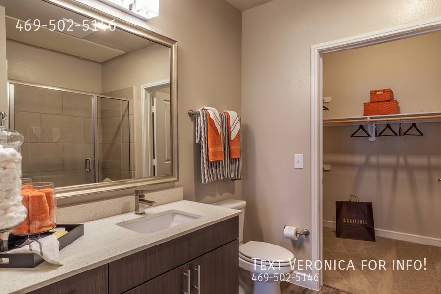 Apartment for rent at 1050 Galatyn Parkway, Richardson, TX 75082