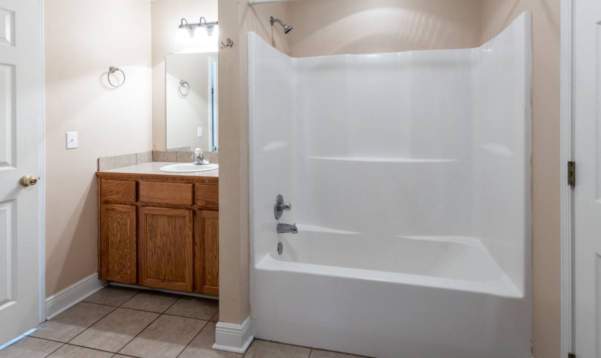 Apartment for rent at 615 Thornhill Dr, Hattiesburg, MS 39401