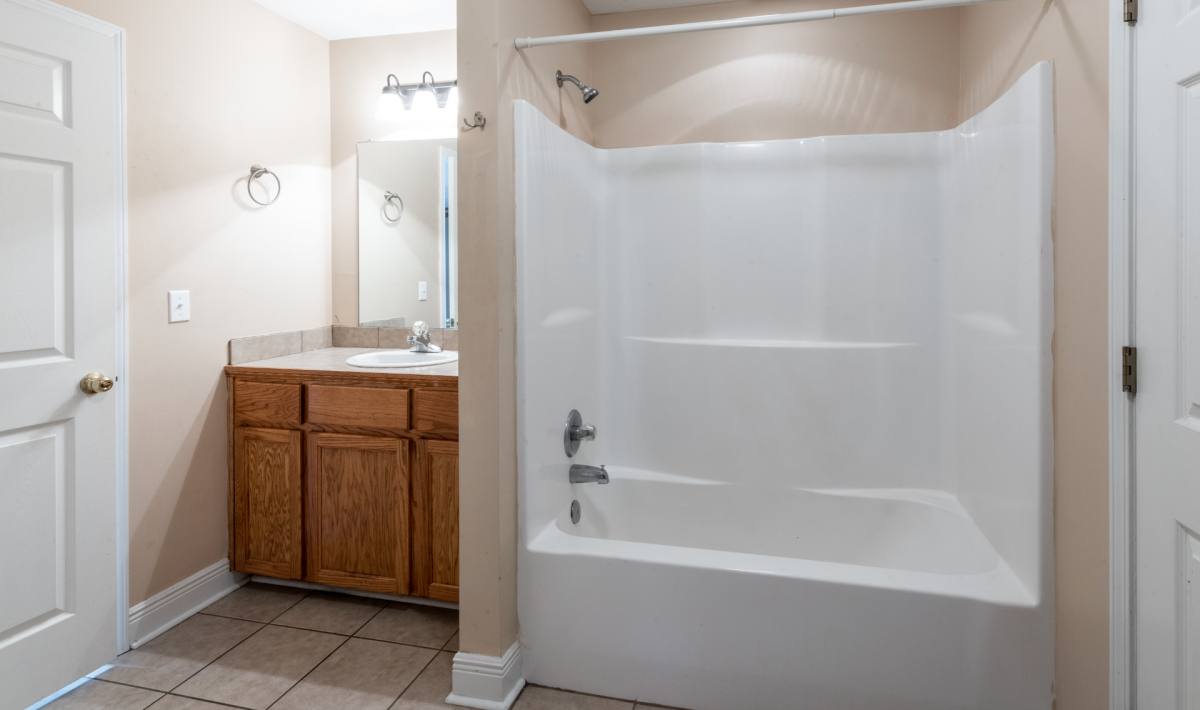 Apartment for rent at 615 Thornhill Dr, Hattiesburg, MS 39401