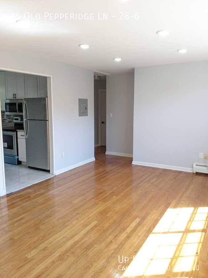Apartment for rent at 36 Old Pepperidge Lane, Wethersfield, CT 06109