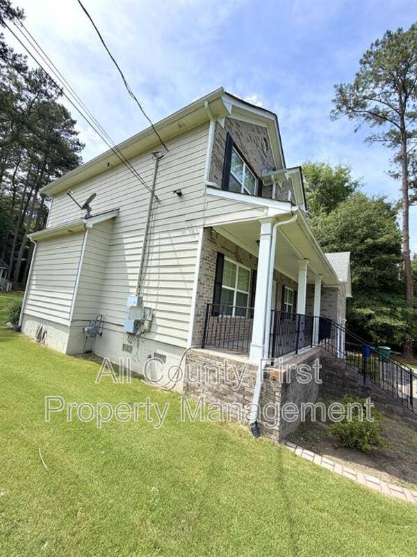 House for rent at 3673 McDaniel Mill Rd, Conyers, GA 30094