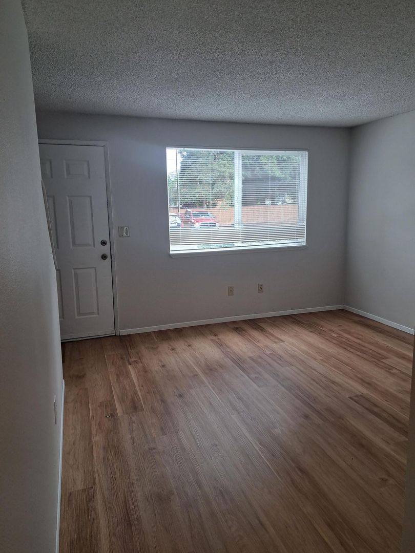 Townhouse for rent at 1801 NE 99th St, Vancouver, WA 98665