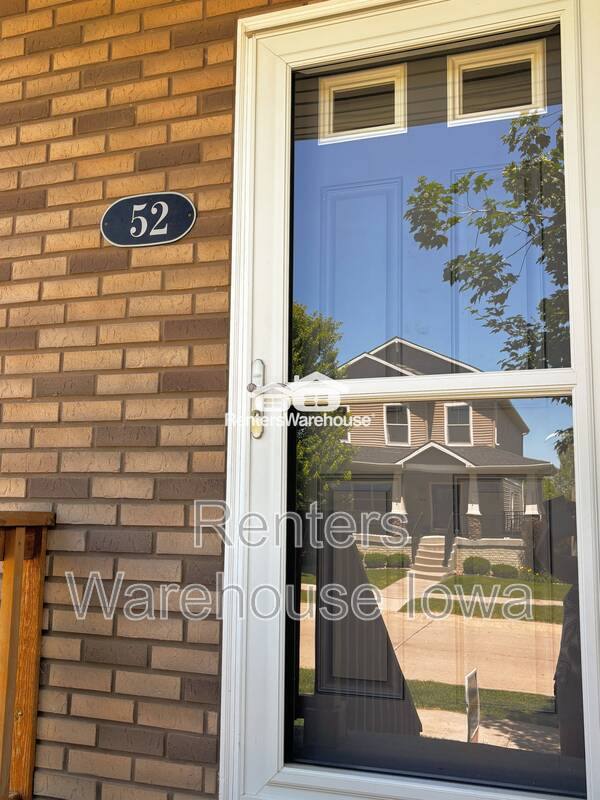 Townhouse for rent at 52 SE Booth, Waukee, IA 50263