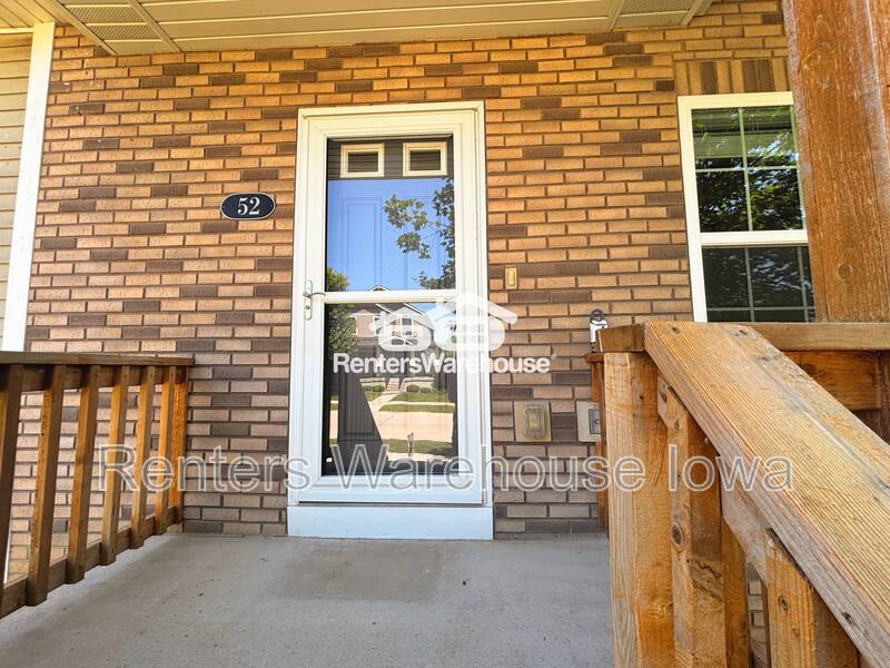 Townhouse for rent at 52 SE Booth, Waukee, IA 50263
