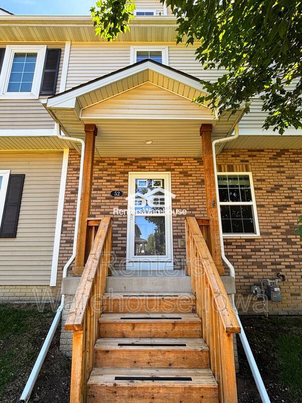 Townhouse for rent at 52 SE Booth, Waukee, IA 50263