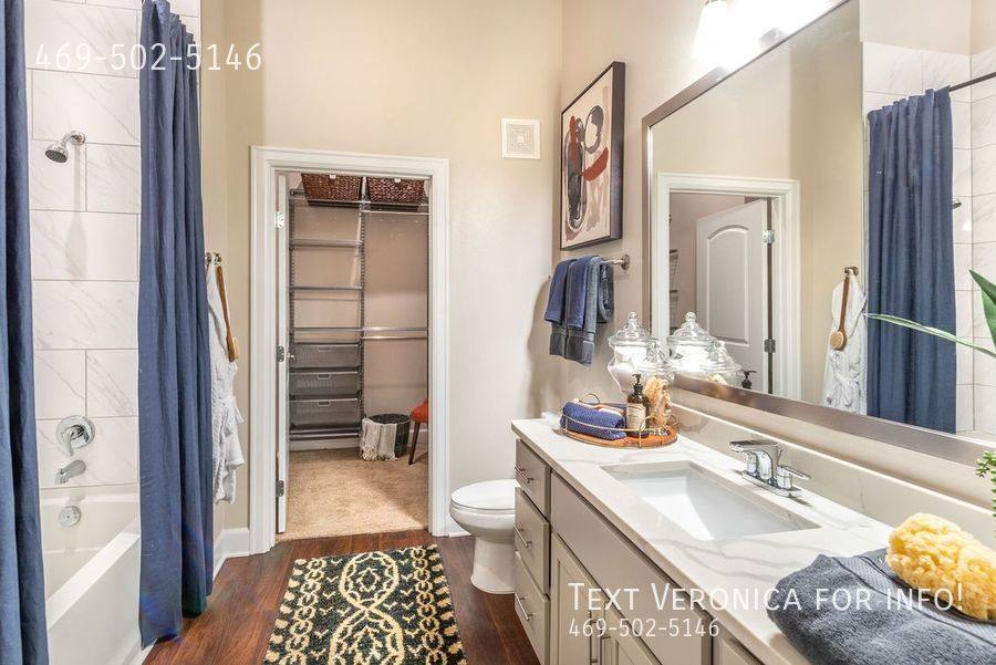 Apartment for rent at 1199 N Broadway St, Carrollton, TX 75006