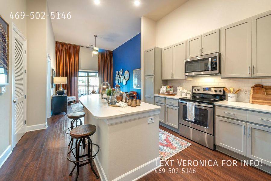 Apartment for rent at 1199 N Broadway St, Carrollton, TX 75006