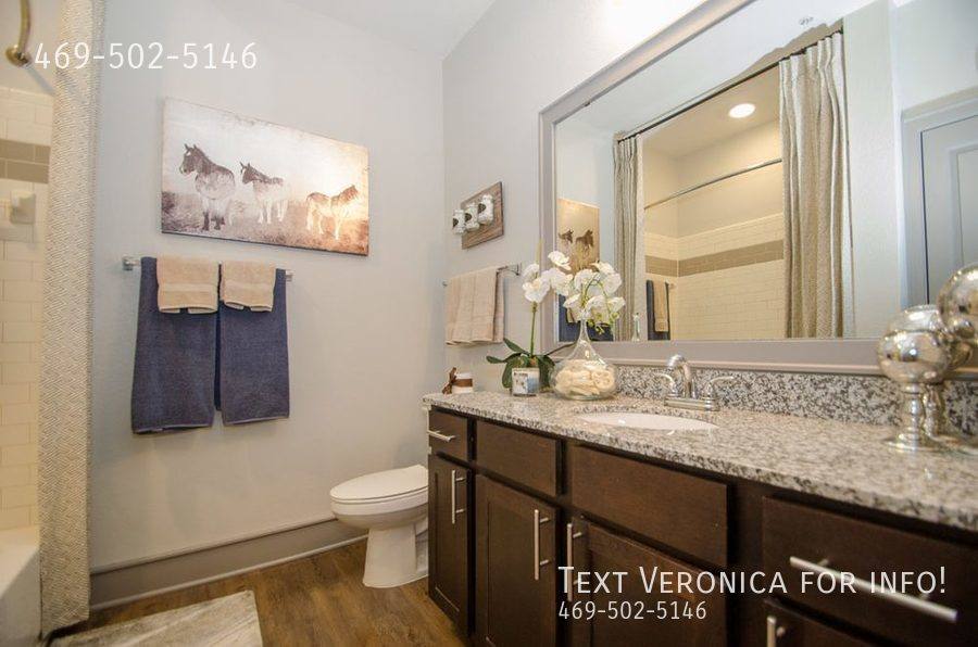 Apartment for rent at 4689 Mustang Parkway, Carrollton, TX 75010