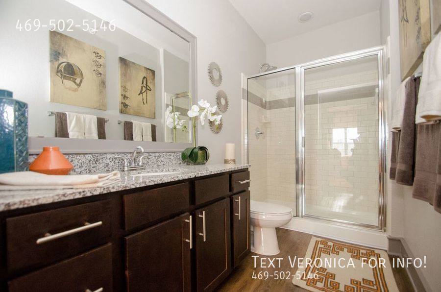 Apartment for rent at 4689 Mustang Parkway, Carrollton, TX 75010