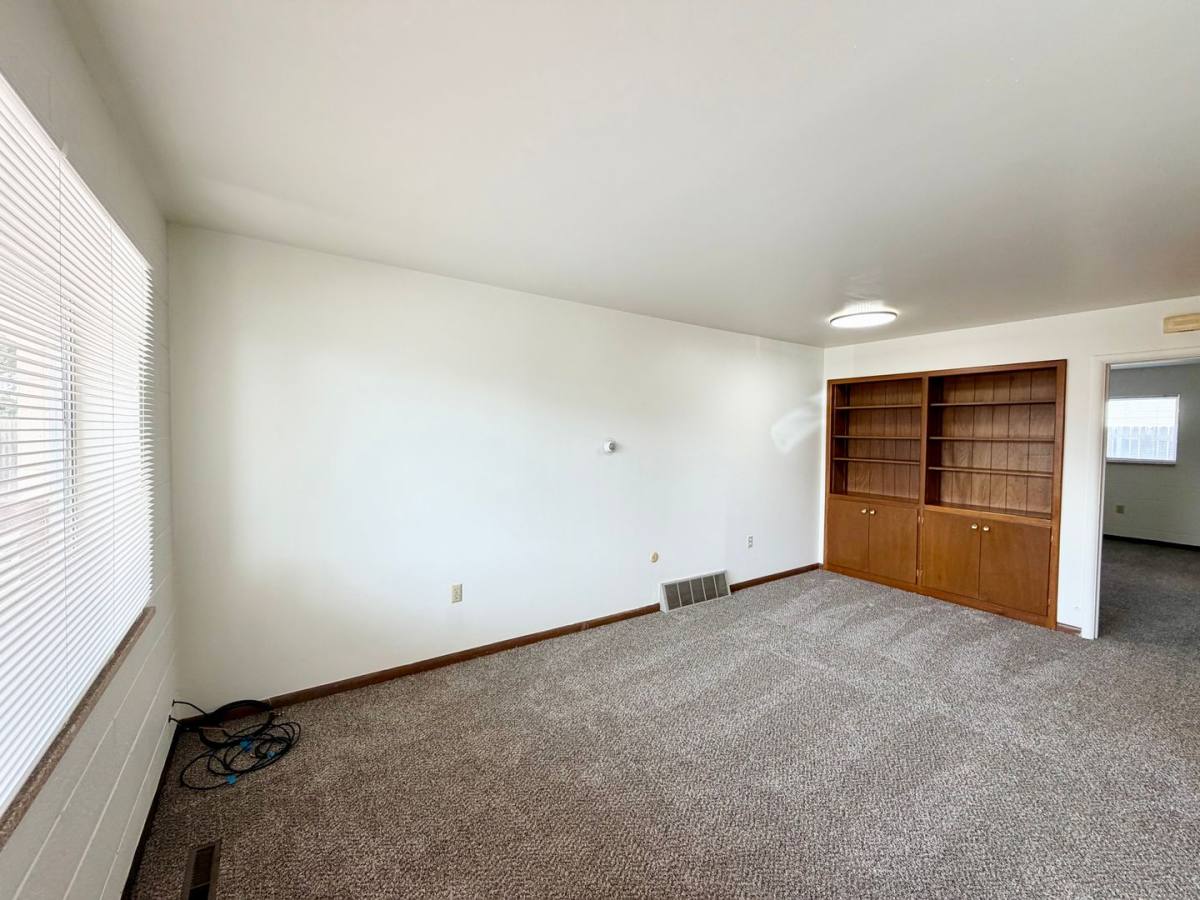 Apartment for rent at 206 W Abriendo Ave, Pueblo, CO 81004