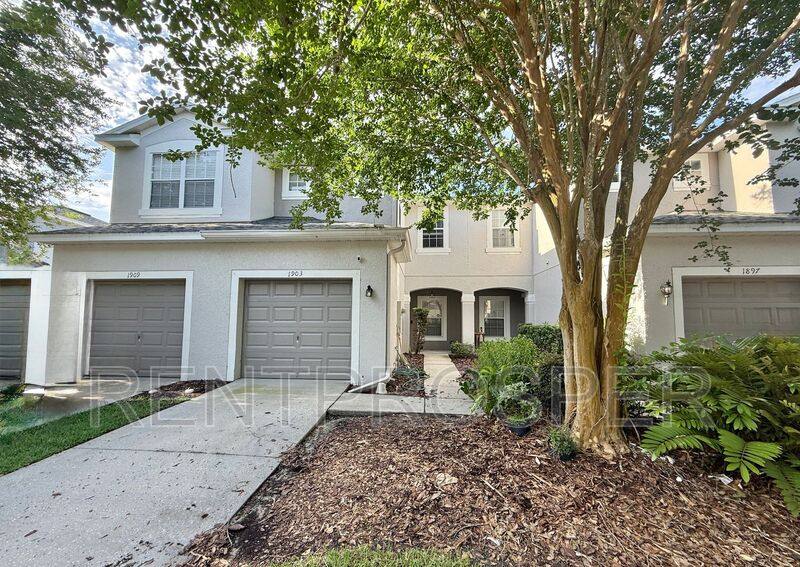 Townhouse for rent at 1903 Brancaster Circle, Ocoee, FL 34761