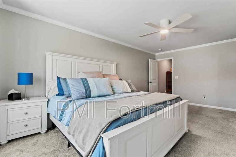 Townhouse for rent at 310 Bulrush Rd, Clover, SC 29710