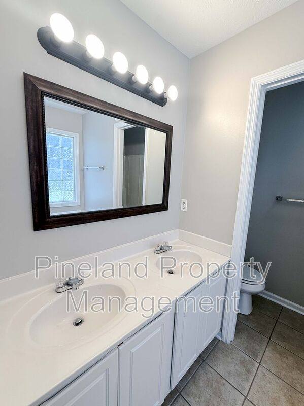House for rent at 101 Proclamation Dr, Raeford, NC 28376