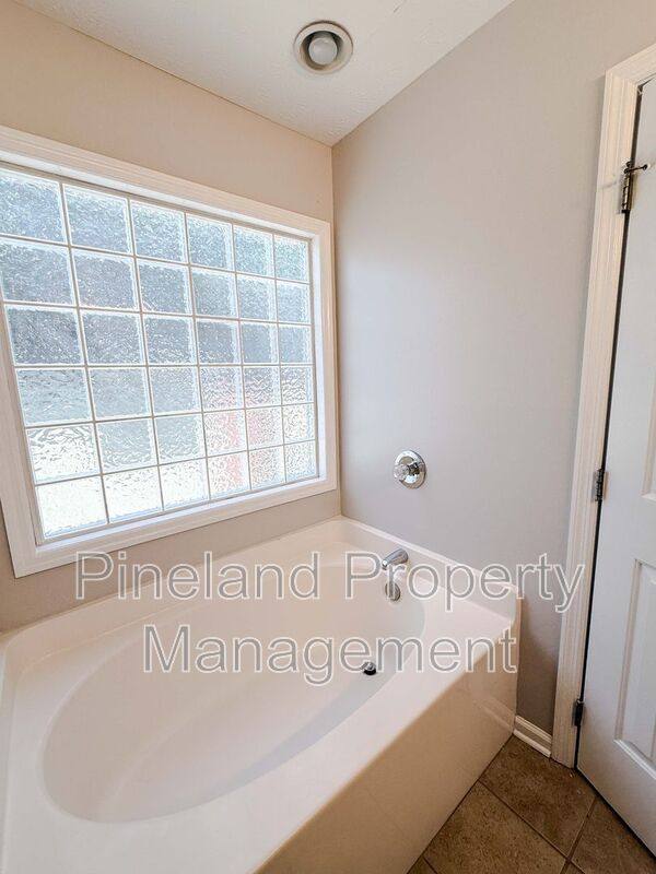 House for rent at 101 Proclamation Dr, Raeford, NC 28376