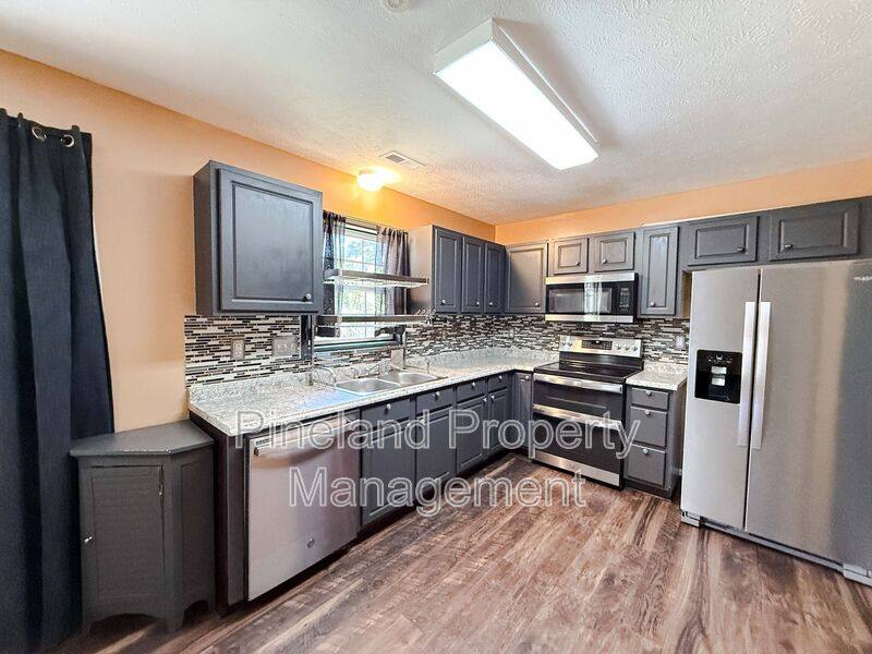 House for rent at 101 Proclamation Dr, Raeford, NC 28376