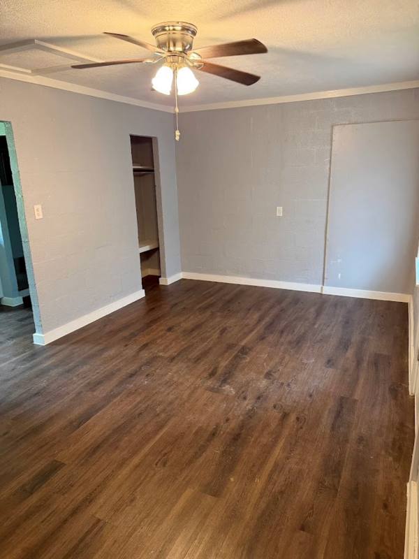 Apartment for rent at 415 N Beauregard St #26, Alvin, TX 77511