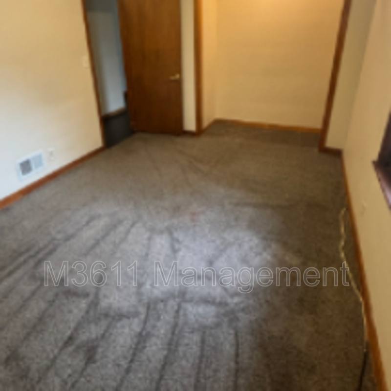 Apartment for rent at 334 N 33rd #2, Lincoln, NE 68503