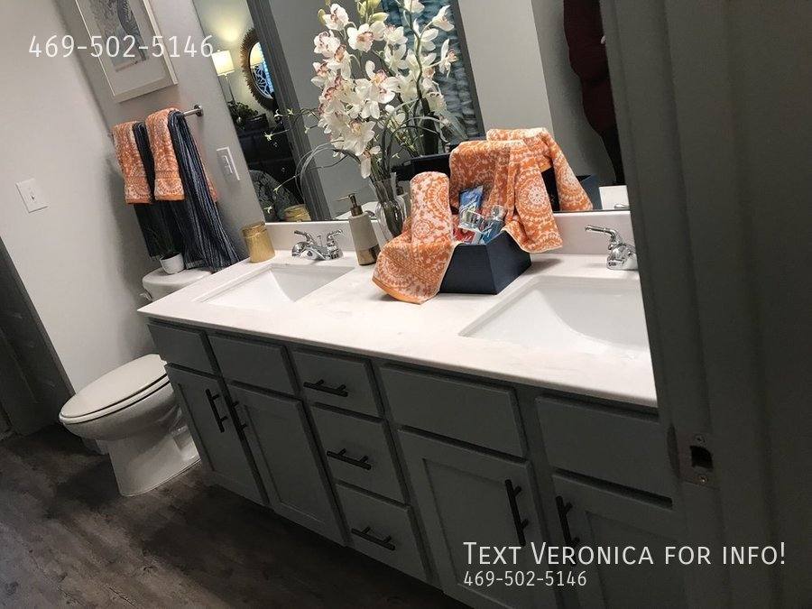 Apartment for rent at 1550 W Plano Parkway, Plano, TX 75075