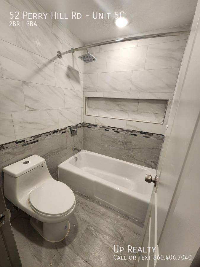 Apartment for rent at 52 Perry Hill Rd, Ashford, CT 06278