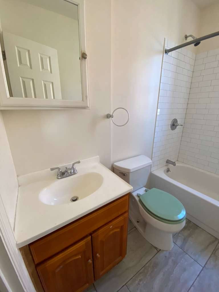 Apartment for rent at 40 Caryl Ave, Yonkers, NY 10705