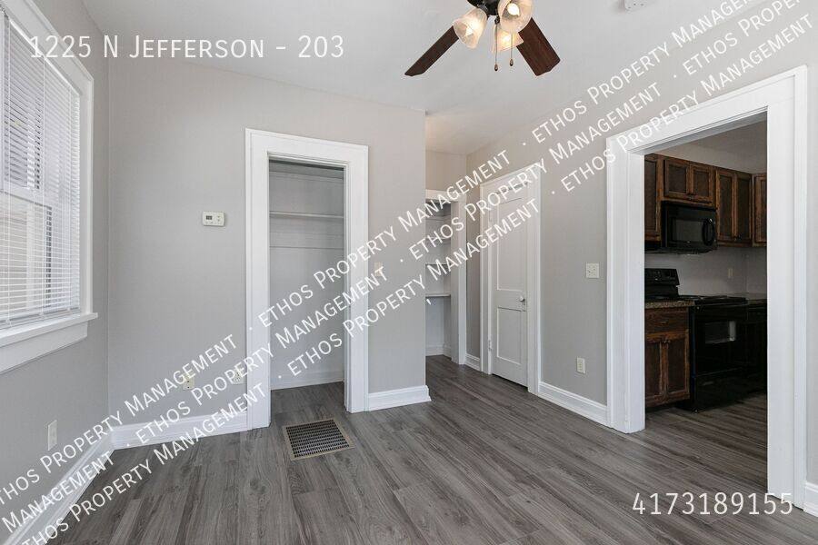 Apartment for rent at 1225 N Jefferson #203, Springfield, MO 65802