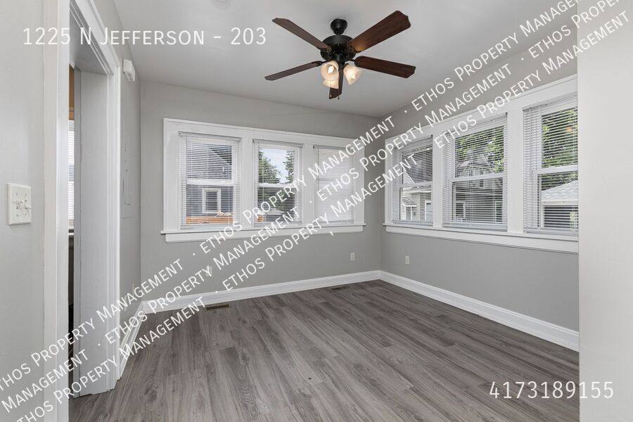 Apartment for rent at 1225 N Jefferson #203, Springfield, MO 65802