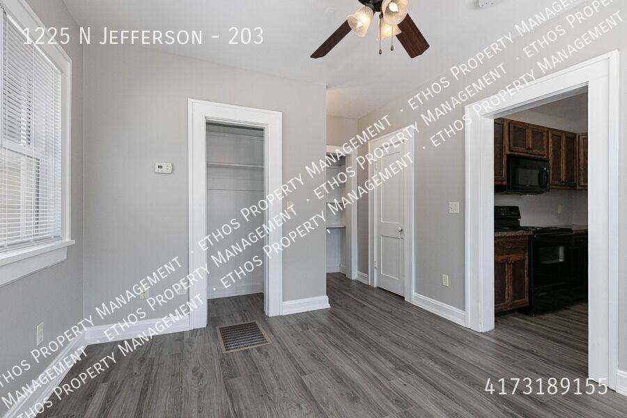 Apartment for rent at 1225 N Jefferson #203, Springfield, MO 65802