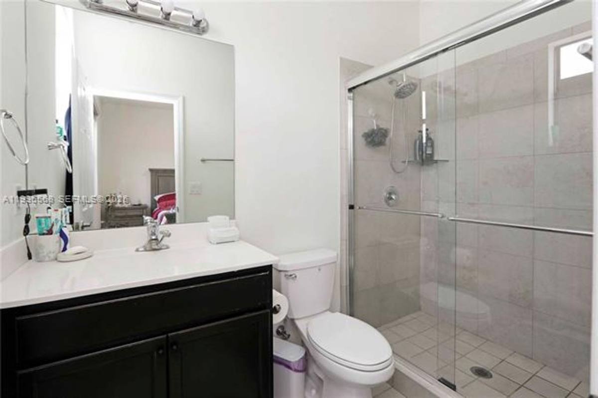Townhouse for rent at 10628 W 33rd Way, Hialeah, FL 33018