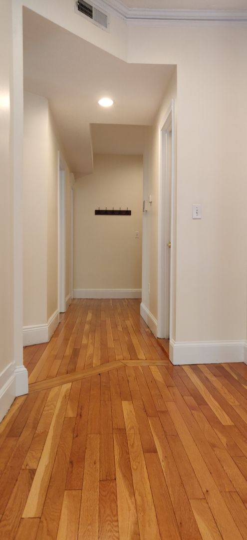 Apartment for rent at 191 Winthrop Rd #3E, Brookline, MA 02445