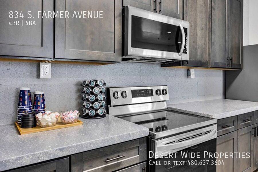Townhouse for rent at 834 S Farmer Ave, Tempe, AZ 85281
