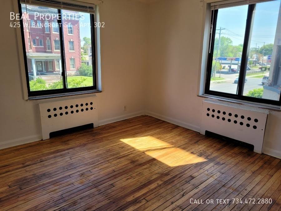 Apartment for rent at 425 W Bancroft St, Toledo, OH 43620