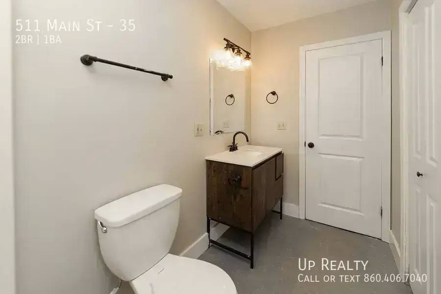 Apartment for rent at 511 Main St #35, West Haven, CT 06516