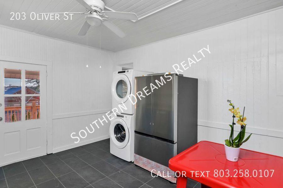 House for rent at 203 Oliver St, West Columbia, SC 29169