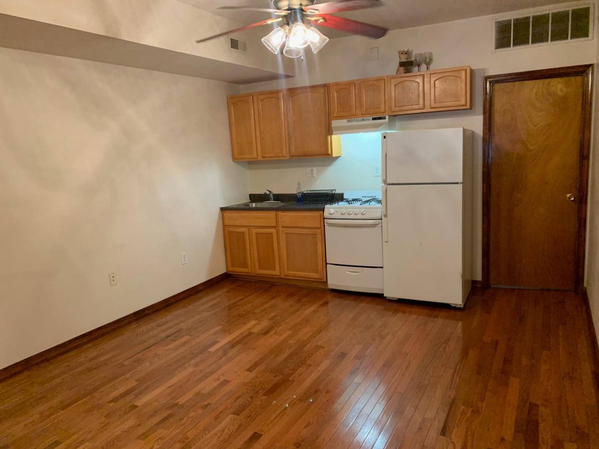 Apartment for rent at 1003 S 3rd St #1, Philadelphia, PA 19147