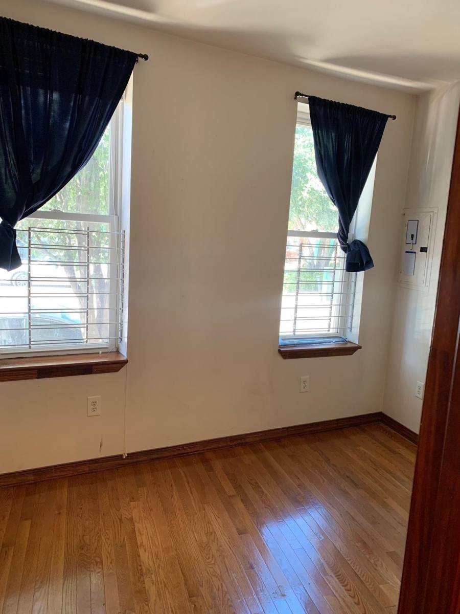 Apartment for rent at 1003 S 3rd St #1, Philadelphia, PA 19147