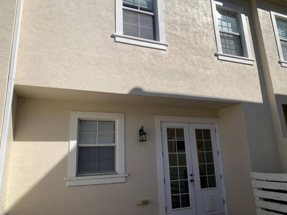 Townhouse for rent at 147 Mulligan Place, Jupiter, FL 33458