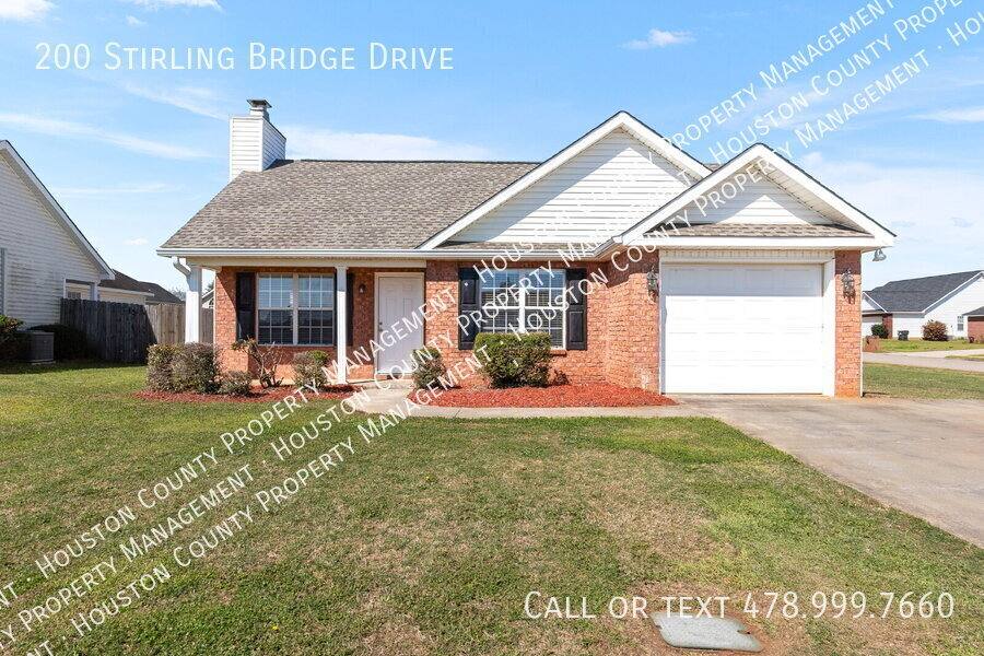 House for rent at 200 Stirling Bridge Dr, Warner Robins, GA 31088