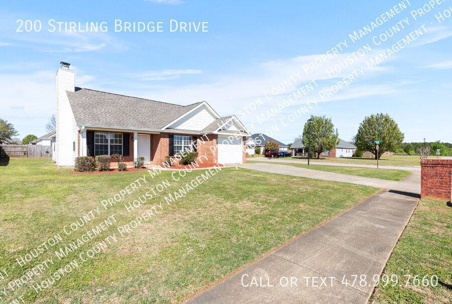 House for rent at 200 Stirling Bridge Dr, Warner Robins, GA 31088
