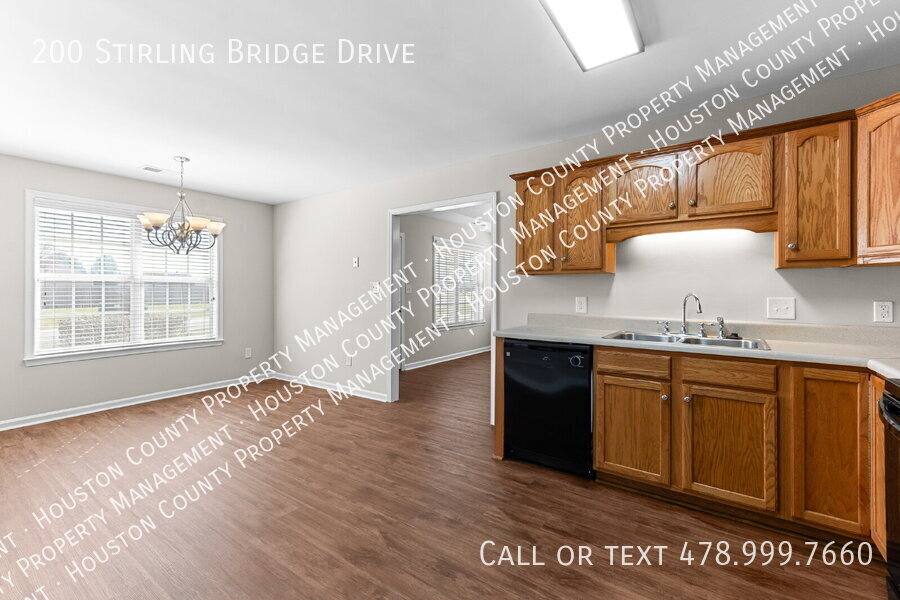 House for rent at 200 Stirling Bridge Dr, Warner Robins, GA 31088