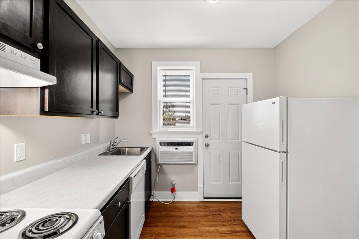 Apartment for rent at 3918 Hereford St, Saint Louis, MO 63109