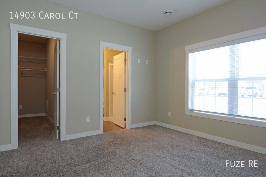 Townhouse for rent at 14903 Carol Court, Rosemount, MN 55068