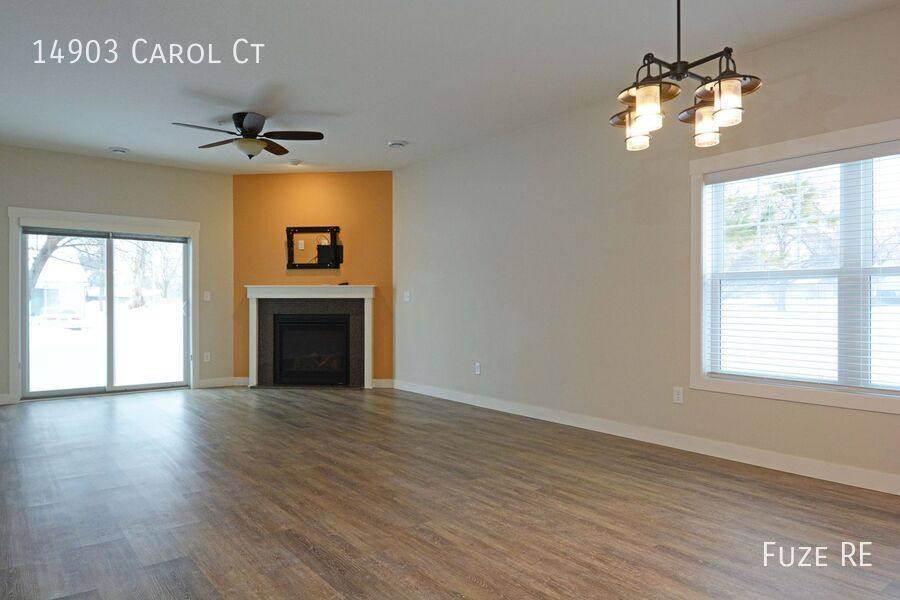 Townhouse for rent at 14903 Carol Court, Rosemount, MN 55068