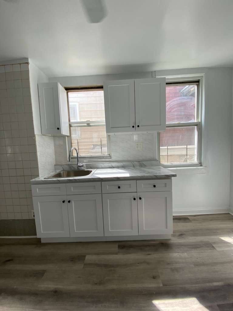 Apartment for rent at 120 Waverly St #3, Yonkers, NY 10701