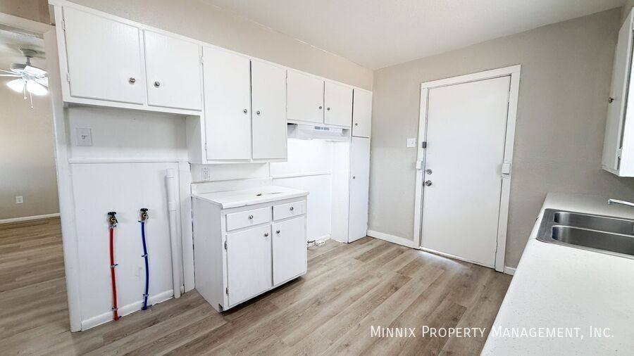 Apartment for rent at 3509 Ave S #B, Lubbock, TX 79412