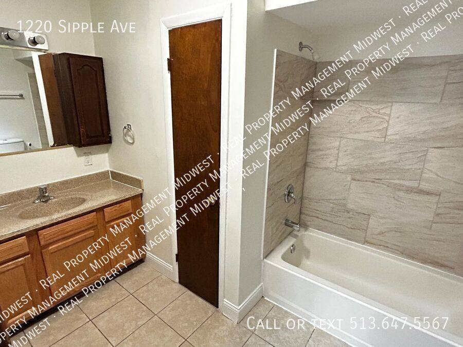 House for rent at 1220 Sipple Ave, Hamilton, OH 45011