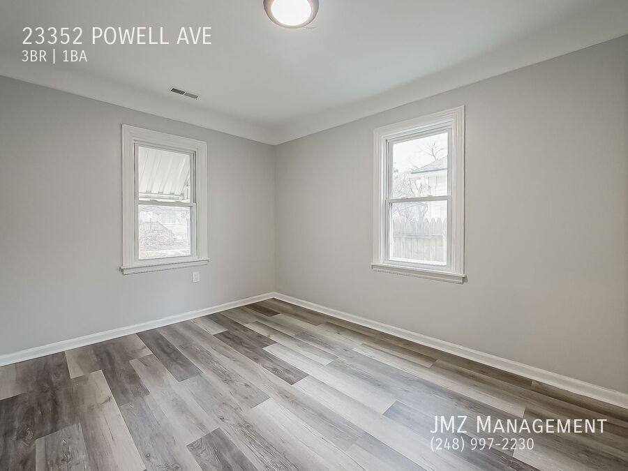 House for rent at 23352 Powell Ave, Hazel Park, MI 48030