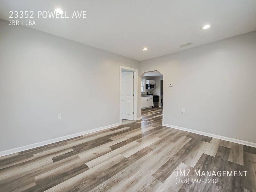 House for rent at 23352 Powell Ave, Hazel Park, MI 48030